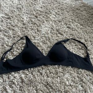 Seamless Black Bra